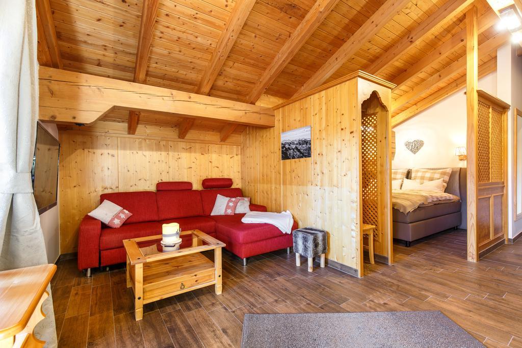 Bergsucht-Ruhpolding, Traumlage Am Sonnigen Suedhang, Kostenlose Parkplaetze, Schnelles Wlan, Ruhige Sackgasse, Netflix Inklusive מראה חיצוני תמונה
